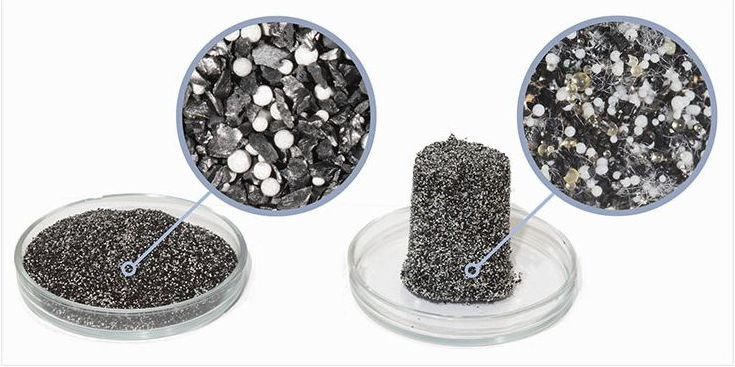 Нормальная адсорбционная смесь гранулированного угля (слева) в сравнении с фильтром АКВАФОР Аквален (справа).